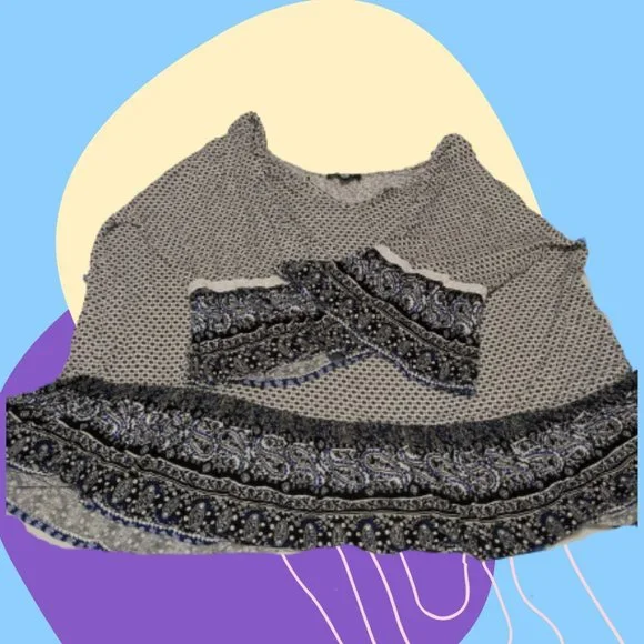 Plus Patterned Stretch Blouse - Picture 1 of 2